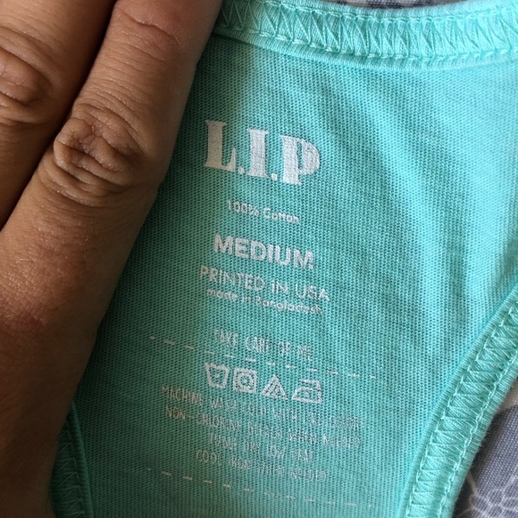 “Oh my Quad” workout Tank - Picture 2 of 2